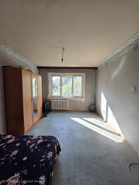 Piata Berceni, 2 camere decomandat,