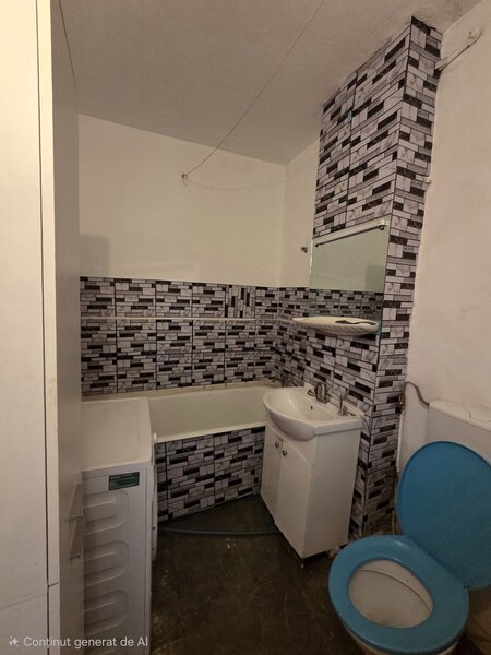 Piata Berceni, 2 camere decomandat,